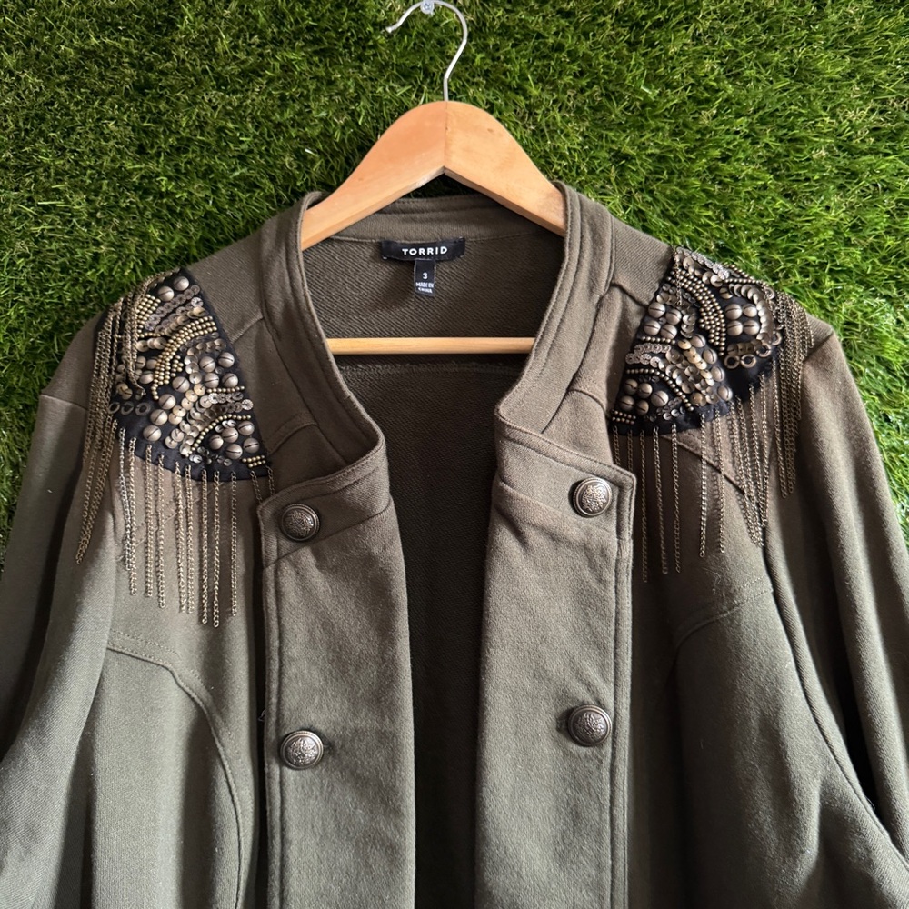 Torrid 3 Embellished Shoulder Knit Peplum Military Style Jacket Plus Curvy 3X - Picture 3 of 9